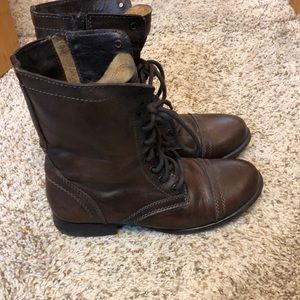 Steve Madden Troopa booties